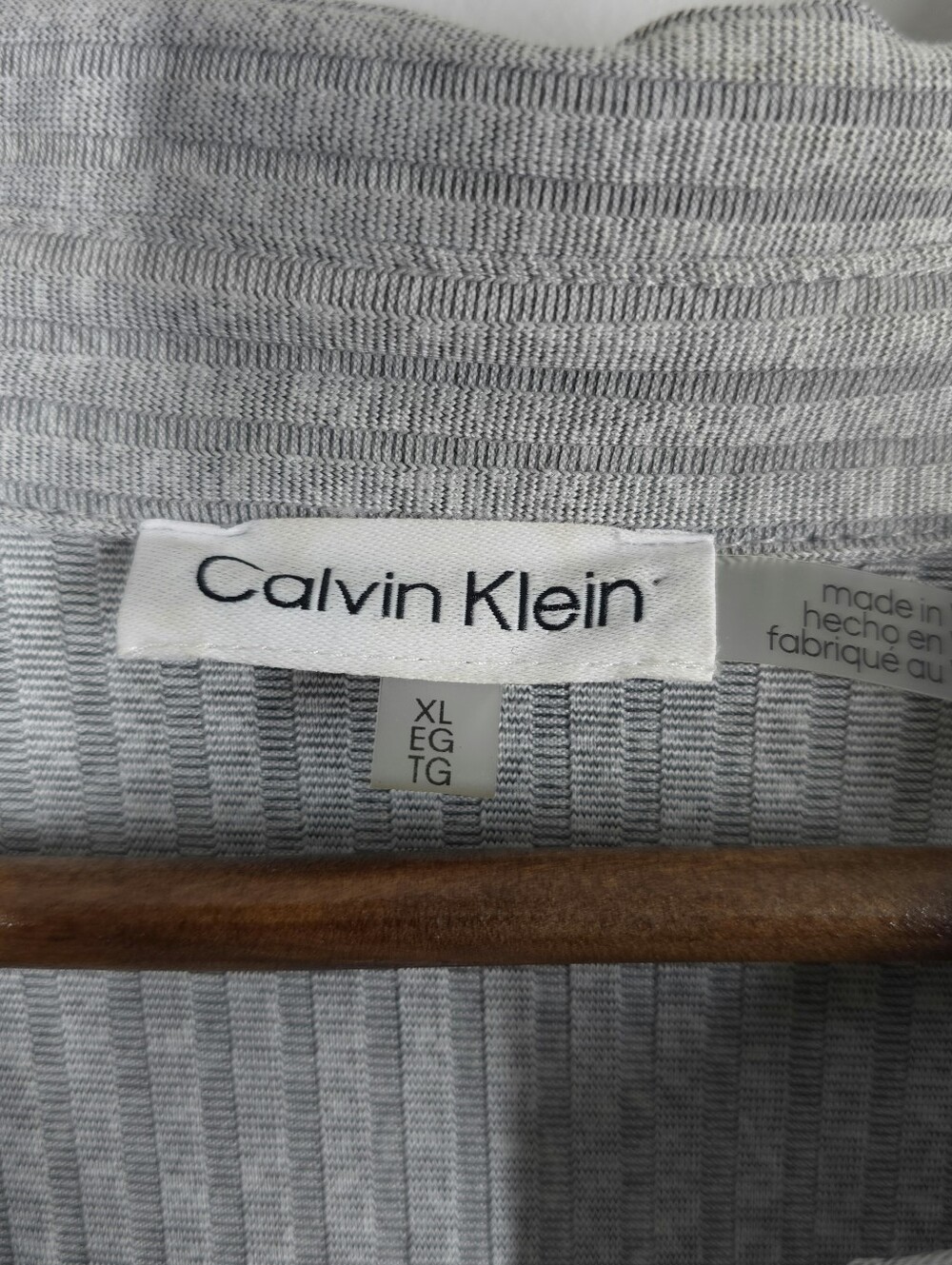 Calvin Klein Light Gray Ribbed Button-Front Shirt with Drawstring - Picture 3 of 6